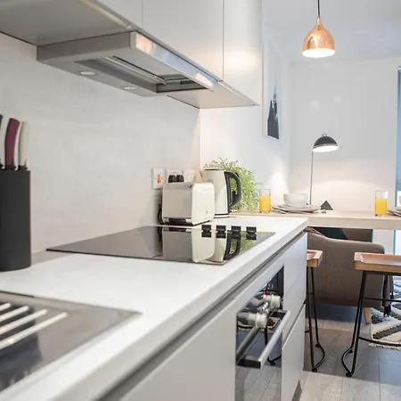 The Chic Boutique Apartment *